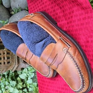 EARTH SHOE Tan "PEYTON" Loafer Men's  sz.9.0 EUC